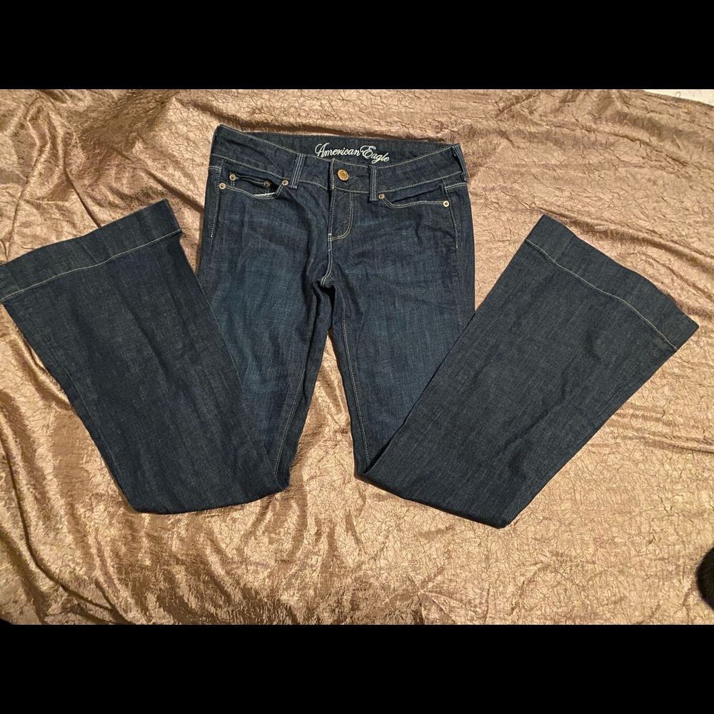 American Eagle Flare Jeans, Size 4